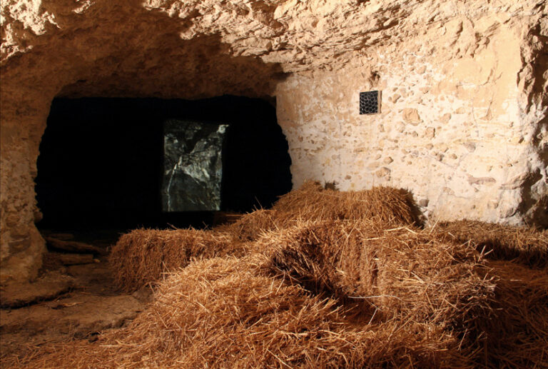 Occhio Riflesso I – Grotta Artificiale – SIscurosu – Segariu Occhio riflesso. Un progetto atipico raccontato da Alessandro Sau ed Enrico Piras