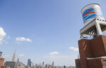 Odili Donald Odita tank by Jake Remington Sky Arte updates: cisterne d’autore a New York contro l’emergenza idrica in Africa. Arte pubblica con Jeff Koons e John Baldessari