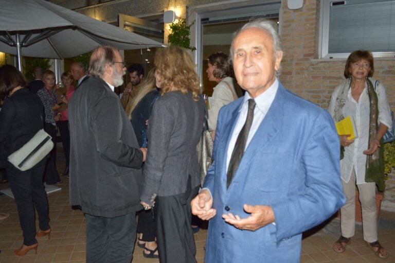 Presentazione del volume Terrazza Roma 24 La Quadriennale di Roma su carta. Ecco chiccera alla presentazione di “Terrazza”, atlante della giovane arte in Italia realizzato assieme all’Associazione Civita