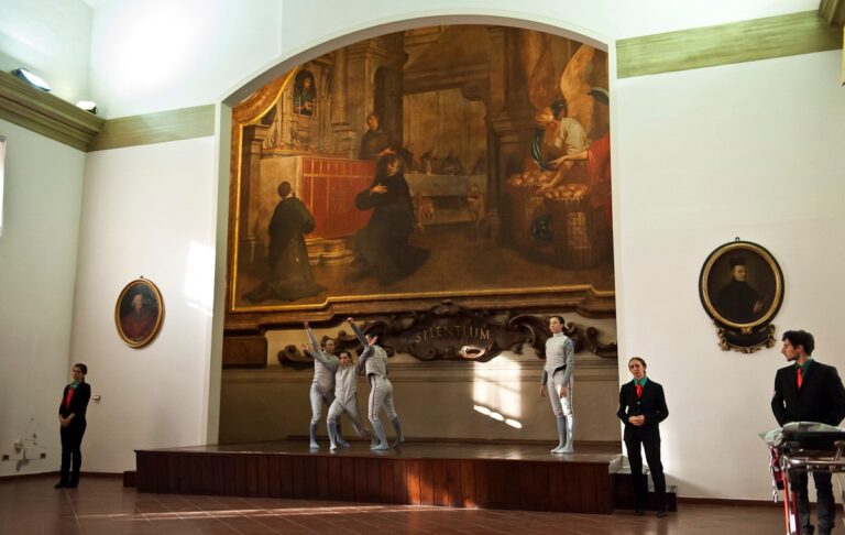 Siena La Veronal foto di Renzo Zuppiroli 4 Geografie immateriali, tra danza e pittura