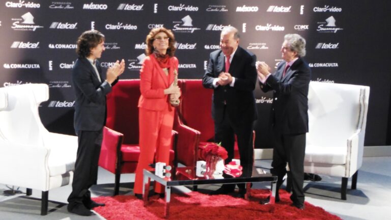 Sophia Loren. Ayer hoy y mañana. Courtesy Museo Soumaya Città del Messico 5 Feliz cumpleaños, Sophia. La Loren festeggia in Messico ottant'anni e cento vite