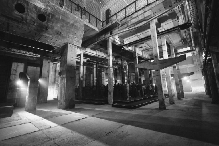 berlin atonal 2014 © camille blake 4DSOUND Installation 800x533 Berlin Atonal, il ritorno. Resoconto da un festival ai confini dell’architettura sonica e visiva