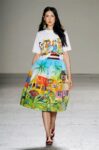 stella jean 5 Settimana della moda di Milano. Stella Jean porta in passerella la pittura naïf di Haïti. Dipinti da indossare, per una delle sfilate d’apertura