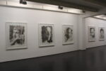“Les Étrangers” Davide Cantoni 2014 veduta della mostra 2 Cronaca e memoria. Nei ritratti bruciati di Davide Cantoni