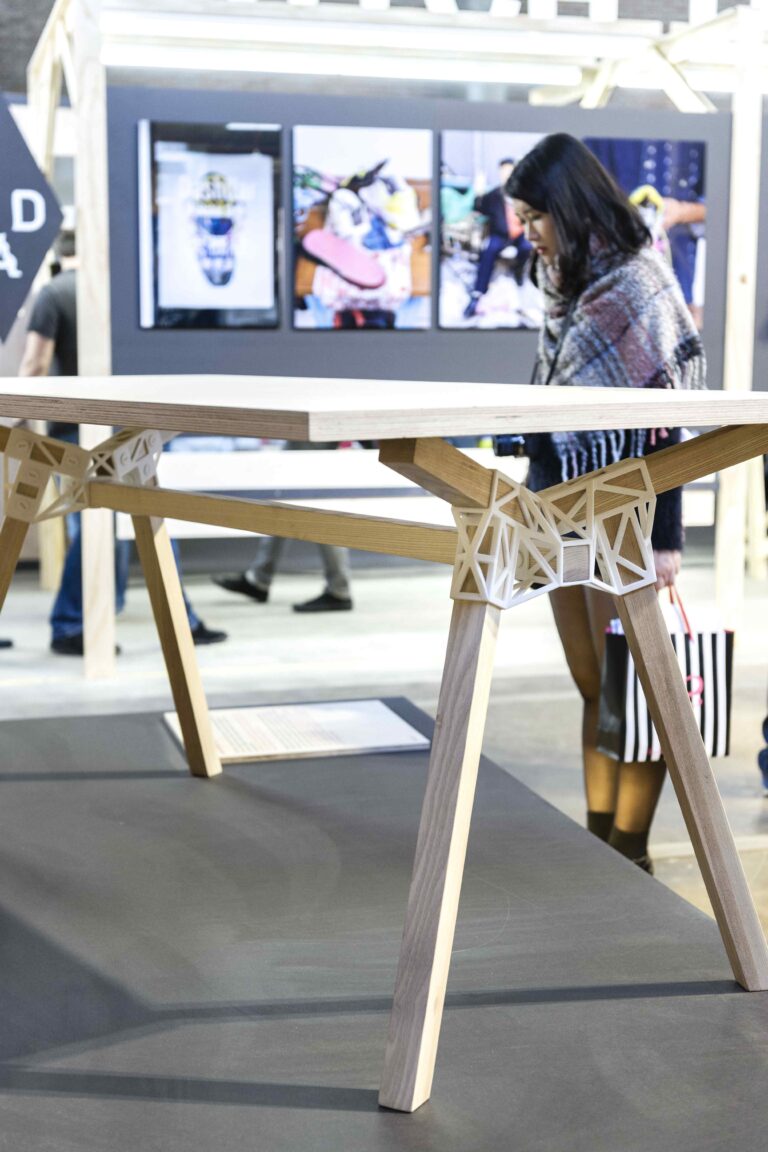 61 Che aria tira nel mondo del design olandese? Ecco cos'è successo alla Dutch Design Week, vetrina della Design Academy di Eindhoven: fra concetto e materiali