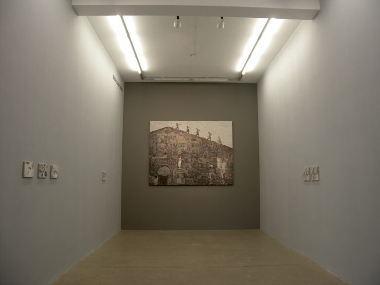 Adrian Paci - La gloria vostra fu__ sole. Veduta della mostra presso KaufmannRepetto, Milano 2014(4)