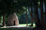 Chris Drury Sky mountain chamber Photo Giacomo Bianchi Copyright Arte Sella 2 Arte Sella, l’arte della land art