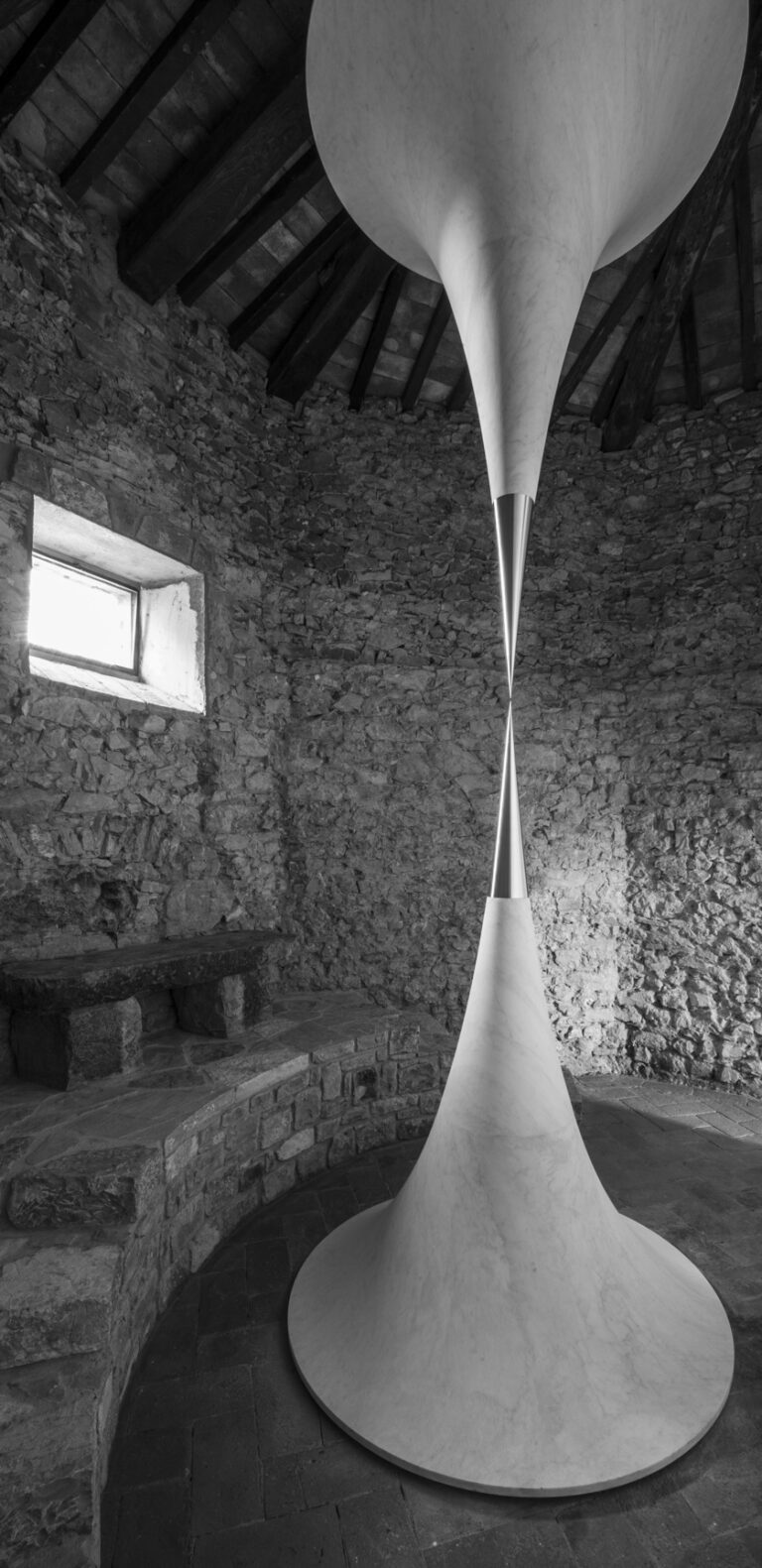 Confession of Zero di Hiroshi Sugimoto foto Alessandro Moggi 3 Ecco le immagini della nuova installazione di Hiroshi Sugimoto al Castello di Ama. Che festeggia quindici anni di prestigiosi site specific nel cuore del Chianti