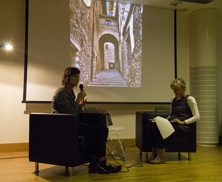 Immagine sullincontro foto Terry Peterle Per un’architettura sensibile: intervista a Sarah Robinson