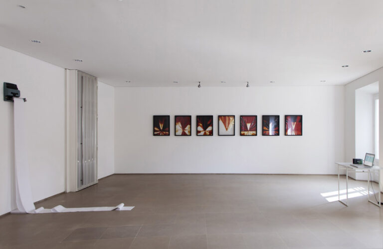 L’immagine del Tempo 2014 exhibition views Artopia Gallery Milano foto Riccardo Pasciucco 8 Tempo e materia da Artopia: un’indagine a Milano