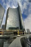 Milano Unicredit Tower Unicredit foto Marco Puoti Banche aperte, per un giorno. Visite gratuite e guidate alle collezioni d’arte degli istituti bancari italiani: ecco il programma dell’edizione 2014 di Invito a Palazzo