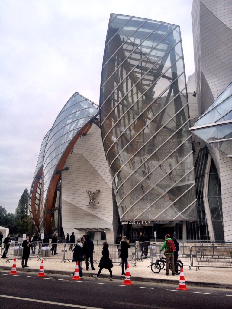 Photo 312 Paris Updates: ecco le prime immagini della nuova Fondation Louis Vuitton di Frank Gehry. Mostra di debutto con big come Richter, Boltanski, Eliasson e Gonzalez-Foerster