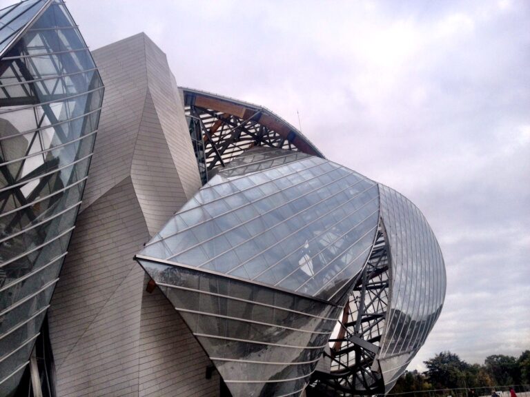 Photo 411 Paris Updates: ecco le prime immagini della nuova Fondation Louis Vuitton di Frank Gehry. Mostra di debutto con big come Richter, Boltanski, Eliasson e Gonzalez-Foerster