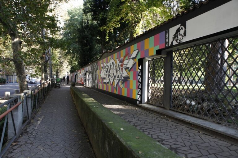 Redvolution 2.0 Pao, Tawa, TvBoy brindano a Campari: undici interventi di street-art per la sede storica dell’azienda a Sesto San Giovanni, nel suo centodecimo compleanno