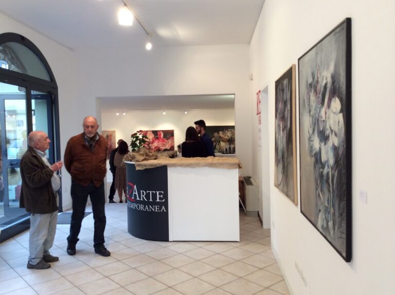 RezArte Copia Le gallerie d'arte di Reggio Emilia hanno aperto tutte insieme questo fine settimana. Ecco le foto dell'opening collettivo di In Contemporanea