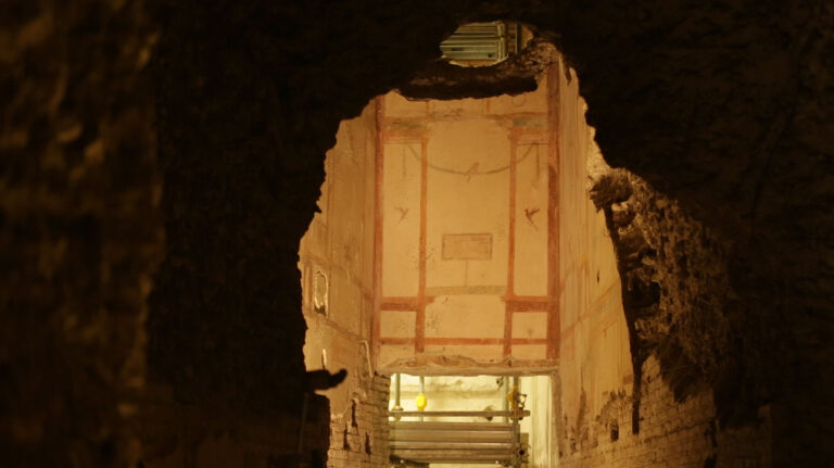 Schermata 2014 10 22 a 20.14.12 Riapre la Domus Aurea: al via le visite guidate al cantiere per il restauro della reggia di Nerone e il crowdfunding lanciato da Sky Arte