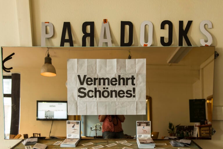 Stadtarbeit Paradocks Komm Runter © Kollektiv Fischka Nimführ Vienna Design Week. Passione e collaborazione