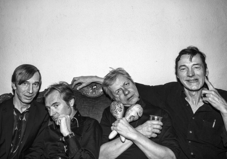 thefleshtones 11 Un magazine d’artista per raccontare un club underground. L’iconico btomic di La Spezia diventa “the eyes can see what the mouth can not say”