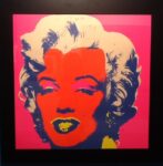 Andy Warhol Marilyn serigrafia Pop, assolutamente Pop. A Parma dominano i colori