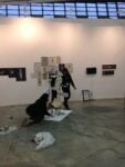 Artissima in allestimento 6 Torino Updates: ecco le foto in anteprima di Artissima ancora in allestimento. Effetto Cattelan sulla fiera, i temi ricorrenti di quest’anno sono i soldi e la morte