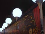 Berlino 9 novembre 2014 25 jahre Mauerfall 10 East Side Gallery © Silvia Neri Messaggi in volo nel cielo sopra Berlino. Immagini della grande performance collettiva che ha concluso le celebrazioni dei 25 anni della caduta del Muro