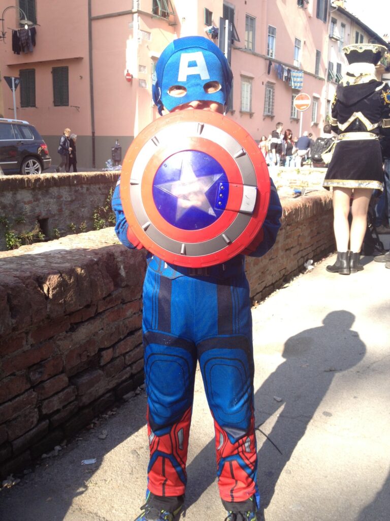 Captain America Ecco il racconto per immagini di Lucca Comics 2014. Fra Lupo Alberto e Dylan Dog, la città si conferma fra le capitali mondiali del fumetto