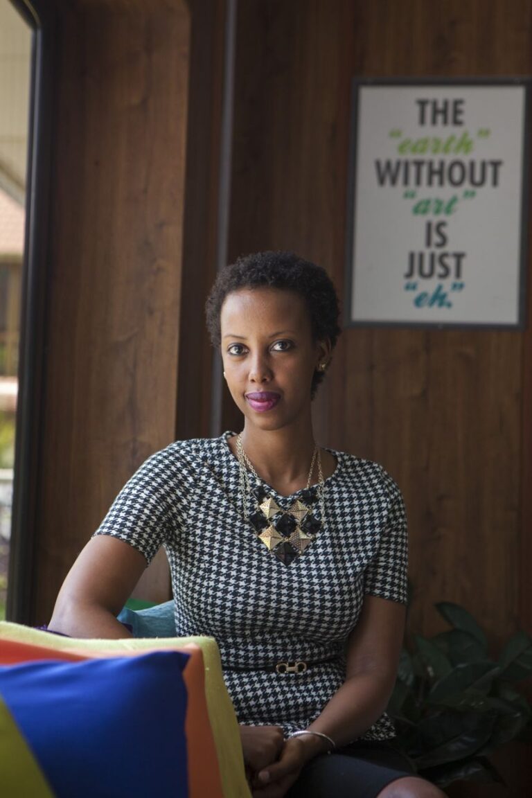 Inzuki Designs founder Teta Isibo portrit by Andrew Osiebo Made in Rwanda. Un reportage africano