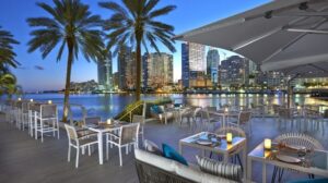 Miami Updates: 10 ristoranti da prenotare e provare durante la settimana di Art Basel Miami Beach. E poi fateci sapere