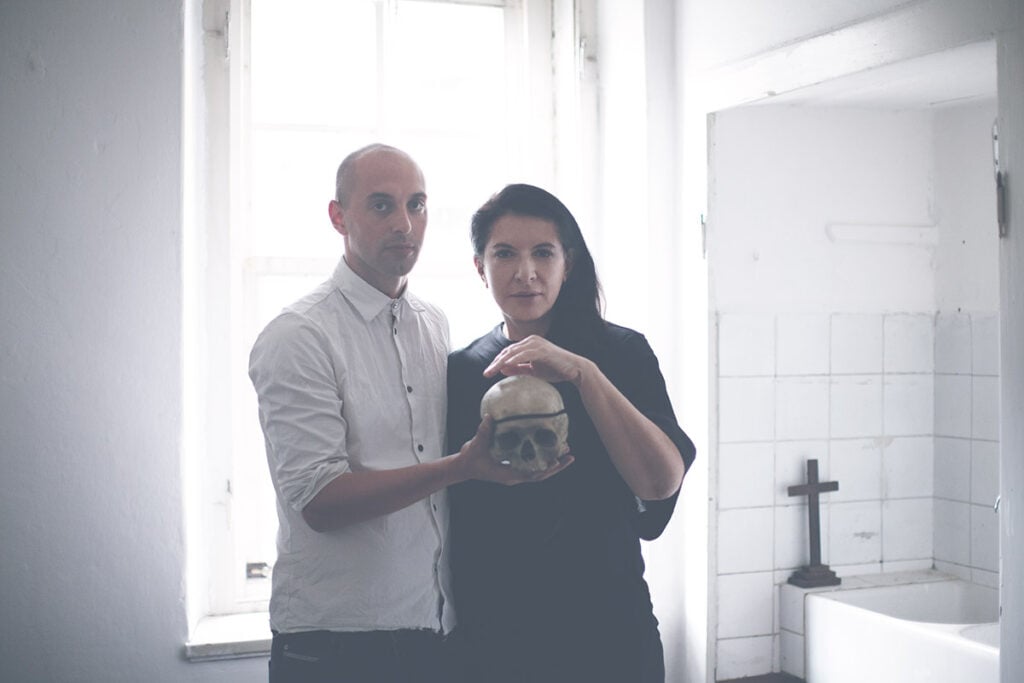 Nico Vascellari con SkyArte porta Codalunga nell’Aula Bunker di Roma. Si parte con Marina Abramovic e Arto Lindsay e poi un mese di appuntamenti da non perdere