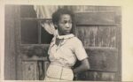 Walker Evans Girl in Frech Quarter New Orleans 1935. Lunn Galley Stamps 1975 © Walker Evans Archive The Metropolitan Museum of Art La denuncia sociale in bianco e nero. Walker Evans a Berlino