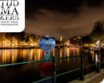 2014lichtfestivalimpressie metlogo Torna il Light Festival di Amsterdam, con grandi installazioni luminose tra le strade ed i canali. Per un romantico tour in barca, nella ville lumière d'Olanda