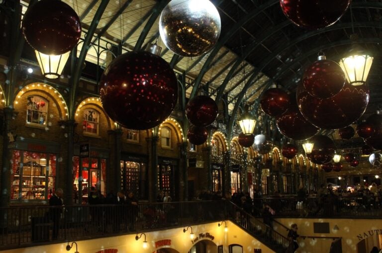 Covent Garden Londra 2014 photo Manu Buttiglione 2 xl Natale 2014 a Londra. Sette mostre da non perdere