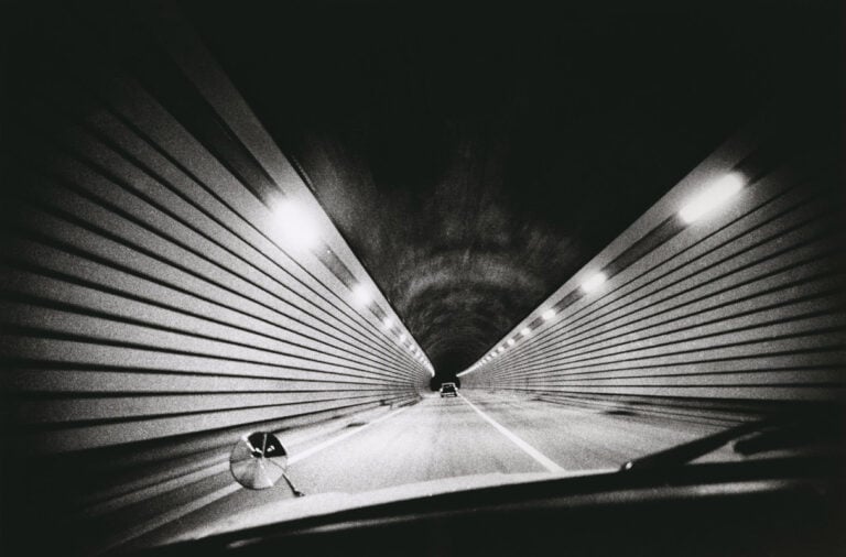 Daido Moriyama, Highway, Shizuoka, Japan, 1969 - fotografia b:n, courtesy l’artista