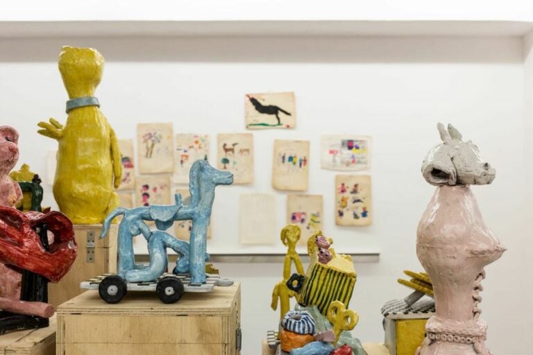 Eva Hide – Tu non costruirai mai più per me veduta della mostra presso Artcore Bari 2014 2 Eva Hide, o dei ceramisti in periodo di crisi. Una mostra a Bari