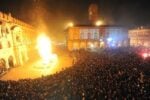 Il falò del Vecchione Capodanno 2015 a Bologna? Porta la firma di Andreco. È lui l’artista scelto dal Comune per progettare il Vecchione da bruciare in Piazza Maggiore