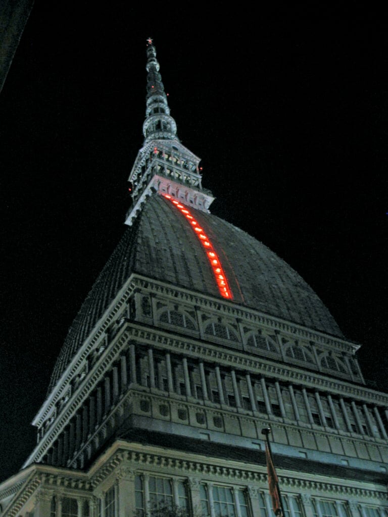 La cultura conviene in Piemonte e in Liguria. Il bando ORA! sostiene le produzioni innovative in quei territori. Grazie alla Compagnia di San Paolo