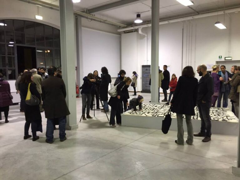 La sovversione del sensibile – veduta della mostra presso la Fabbrica del Vapore Milano 2015 9 I tumulti del sensibile. La Biennale mediterranea BJCEM alla Fabbrica del Vapore