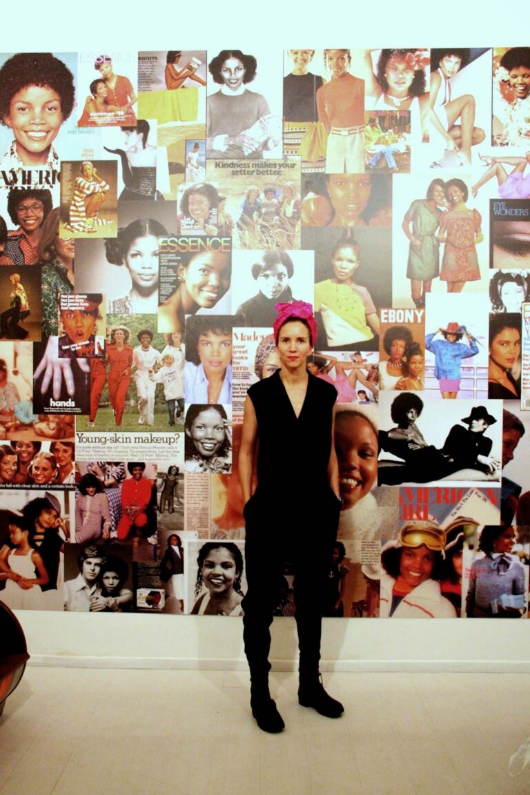 Sasha Huber I love JaNY veduta della mostra presso la Galleria Le Stelline Roma 2014 1 I love JaNY. Sasha Huber racconta una modella… diversa