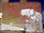 Un murale di Blu a Niscemi Sughero e droni. Il Muos di Niscemi visto da Aldo Premoli