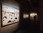 Walter Bonatti – Fotografie dai grandi spazi veduta della mostra presso Palazzo della Ragione Fotografia Milano 2014 4 Walter Bonatti: storie di una vita incredibile