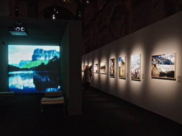 Walter Bonatti – Fotografie dai grandi spazi veduta della mostra presso Palazzo della Ragione Fotografia Milano 2014 5 Walter Bonatti: storie di una vita incredibile