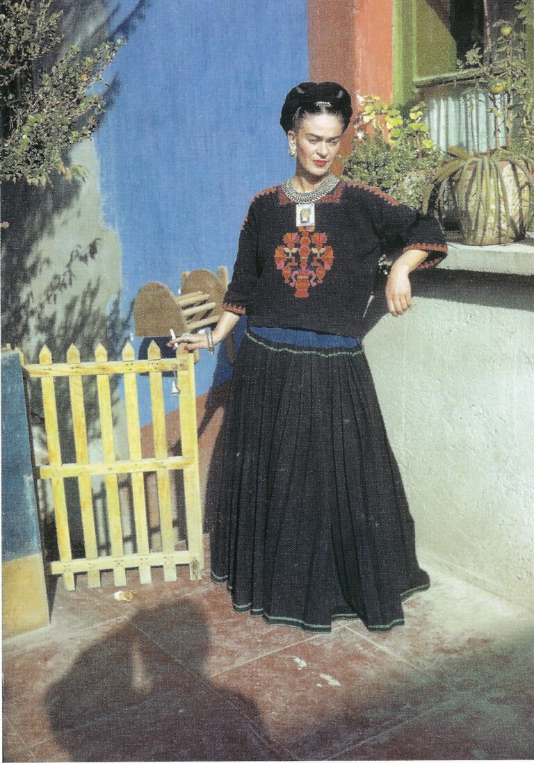 casaazulfrida Frida Kahlo mai vista. Il New York Botanical Garden prepara la prima mostra di opere “naturalistiche”: sarà ricostruito anche il giardino della Casa Azzurra di Coyoacán