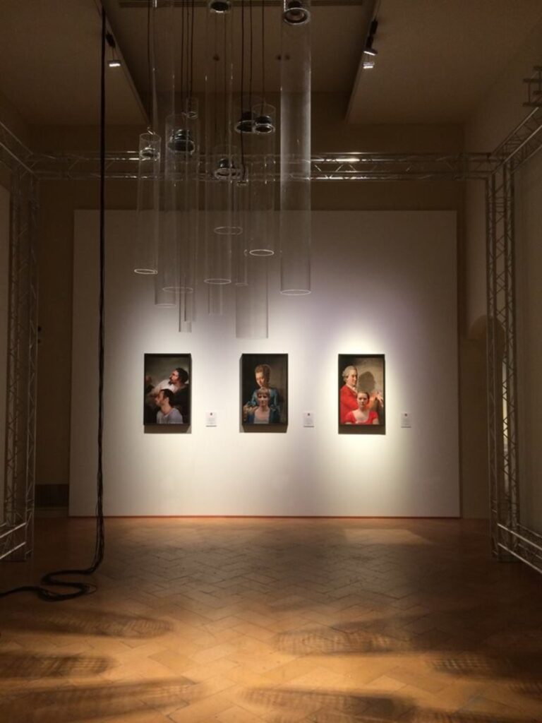Artsiders, Perugia, 2014 - Roberto Pugliese, sullo sfondo Rachele Maistrello