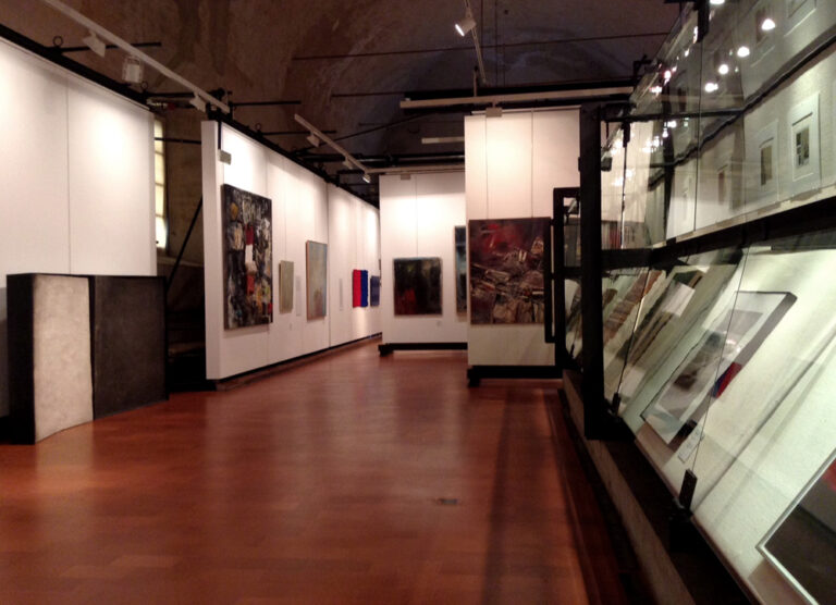 Fuoco Nero veduta della mostra presso Palazzo della Pilotta Parma 2014 2 Aureo Alberto Burri. Un omaggio colossale a Parma
