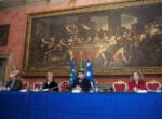 La firma del protocollo d’intesa fra i ministri Roberta Pinotti e Dario Franceschini Storico! Palazzo Barberini è tutto per la Galleria Nazionale di Arte Antica. A Roma sfratto consensuale del Circolo ufficiali del ministero della Difesa: ecco le foto della sigla dell'accordo