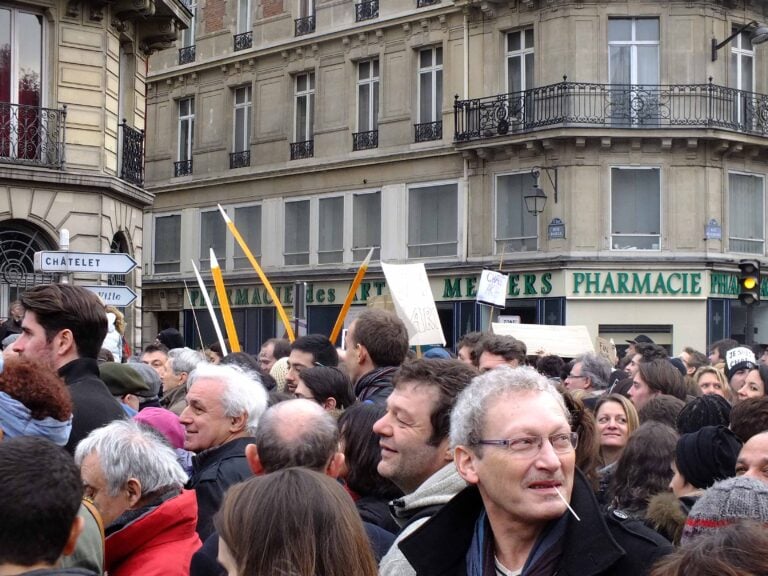 Manifestazione Paris 11 Gennaio 2015 8 Je suis Charlie © Silvia Neri Je suis Charlie. Tante immagini in presa diretta dalla manifestazione di Parigi in onore della rivista satirica vittima del terrorismo