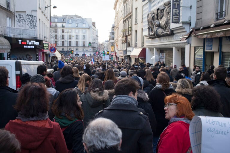 Marche Republicaine 4 In piazza per Charlie Hebdo. La guerra non santa: terrorismo e democrazia