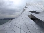 Musée des Confluences La top 5 dei migliori edifici inaugurati nel 2014 in tutto il mondo. Dalla Fondation Vuitton di Parigi alla Dongdaemun Design Plaza di Seul