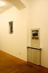 Sbagliato veduta della mostra presso la Galleria Toselli Milano 2014 photo Michela Deponti 3 L’anti Street Art d’interni di Sbagliato®. Da Toselli (e alla porta accanto)