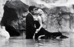 marcello mastroianni e anita ekberg fontana di trevi Morta a Roma a 82 anni Anita Ekberg, l'icona della Dolce Vita. Da Miss Svezia a sex simbol degli anni Sessanta, consacrata dall'incontro con Federico Fellini